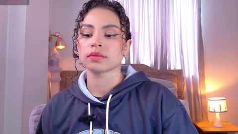 Snapshot of marivimichel03 chatting on September 9, 7:13 pm online show from September 9, 7:13 pm