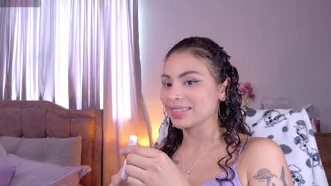 Snapshot of marivimichel03 chatting on September 16, 7:04 pm online show from September 16, 7:04 pm