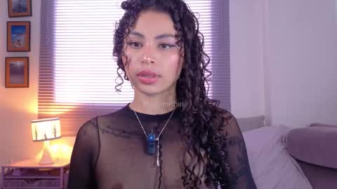 Snapshot of marivimichel03 chatting on September 21, 7:04 pm online show from September 21, 7:04 pm