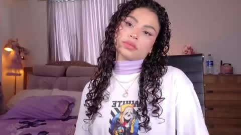 Snapshot of marivimichel03 chatting on September 27, 7:08 pm online show from September 27, 7:08 pm