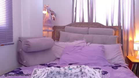 Snapshot of marivimichel03 chatting on September 30, 7:52 pm online show from September 30, 7:52 pm