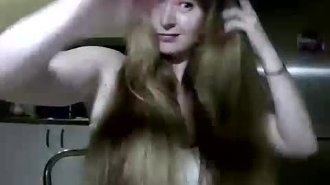 Snapshot of marizafouset chatting on June 16, 12:57 am MarizaFouset online show from June 16, 12:57 am