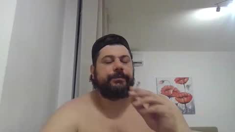 mark2985555 online show from November 25, 2:55 am