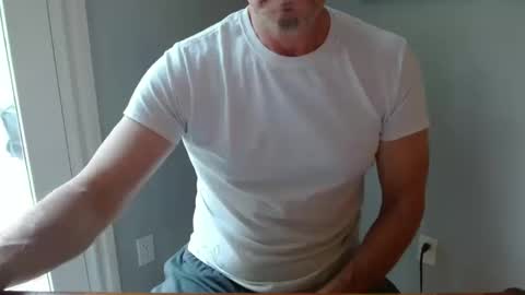 Snapshot of mark48130 chatting on October 17, 8:11 pm Mark online show from October 17, 8:11 pm