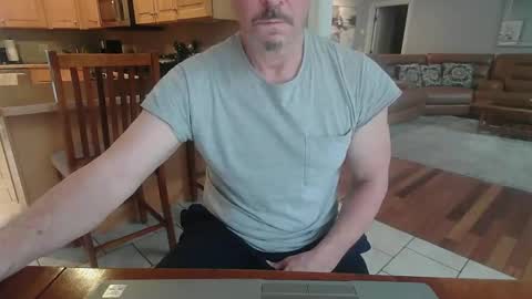 Mark online show from November 21, 3:00 pm