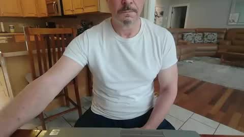 Mark online show from November 24, 3:01 pm