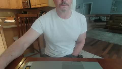 Mark online show from November 30, 8:24 pm