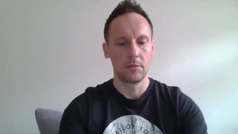 Snapshot of mark__39 chatting on March 1, 10:02 am Mark online show from March 1, 10:02 am