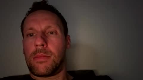 Mark online show from November 9, 11:25 pm