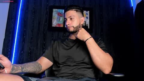 Snapshot of mark_buffet02 chatting on January 8, 2:03 pm Mark Buffet online show from January 8, 2:03 pm