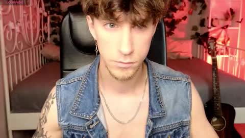 mark_caron online show from October 23, 8:18 pm