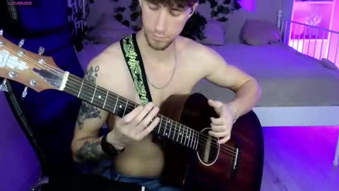 mark_caron online show from November 28, 8:39 am