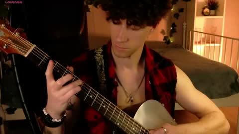 mark_caron online show from April 20, 9:27 pm