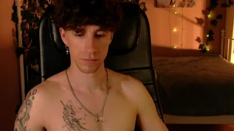 mark_caron online show from April 21, 2:51 am