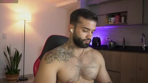 Mark online show from March 19, 12:25 am