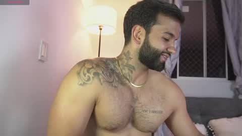 Mark online show from April 21, 2:51 am