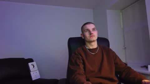 MARK KARSON online show from January 11, 5:40 pm