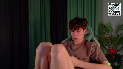 Mark online show from March 2, 9:21 pm