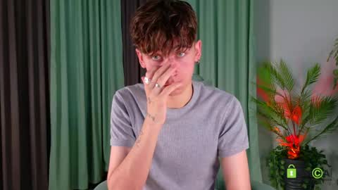 Mark online show from April 25, 1:41 pm