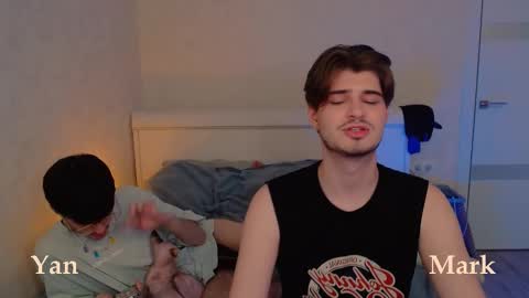 Mark online show from September 11, 7:47 pm