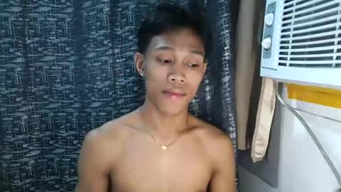 markanthony54 online show from April 21, 9:26 am