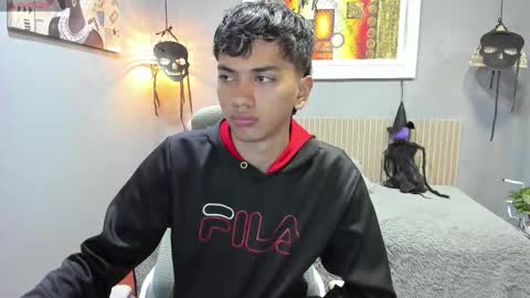 markbowie online show from November 5, 11:32 am