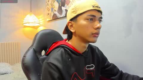 markbowie online show from November 23, 12:27 pm