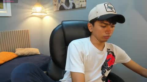 markbowie online show from March 3, 1:39 pm