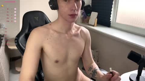 Mark online show from April 3, 11:08 am