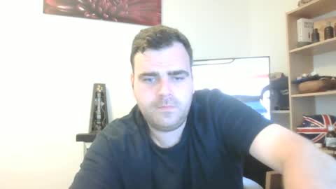 markoluggin online show from June 20, 8:11 pm