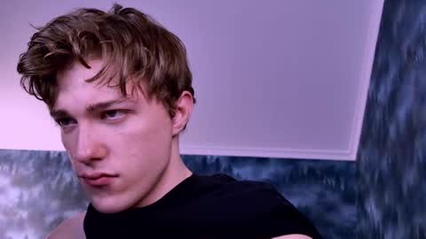 markshot_ online show from November 6, 5:14 pm