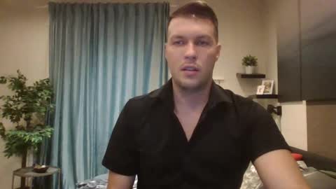 Snapshot of markster9696 chatting on March 7, 11:38 pm markster9696 online show from March 7, 11:38 pm