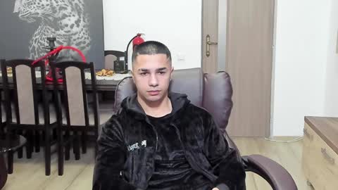 Tison online show from January 15, 1:31 pm