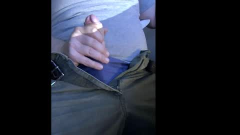 Snapshot of markus81xxx chatting on June 7, 7:06 pm markus81xxx online show from June 7, 7:06 pm