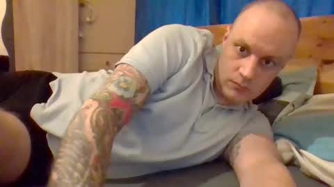 Snapshot of markus_7 chatting on February 11, 2:55 pm markus_7 online show from February 11, 2:55 pm