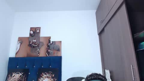 Snapshot of markvegan chatting on December 8, 4:14 am markvegan online show from December 8, 4:14 am