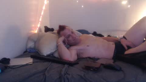 Snapshot of markymark515 chatting on February 25, 9:24 pm MarkyMark7169 online show from February 25, 9:24 pm