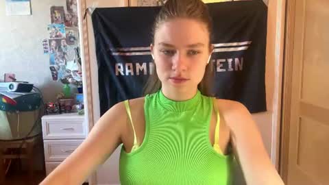 Snapshot of marlinker chatting on July 1, 2:07 pm Codi online show from July 1, 2:07 pm