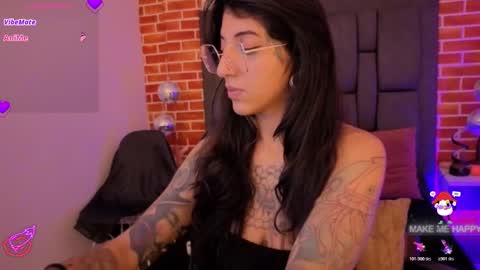 Snapshot of marllena chatting on January 17, 12:21 pm mar online show from January 17, 12:21 pm