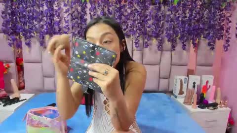 Marly Anal  online show from December 11, 6:09 pm