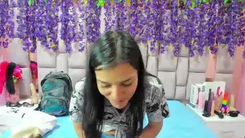 Marly Anal  online show from December 14, 1:27 pm