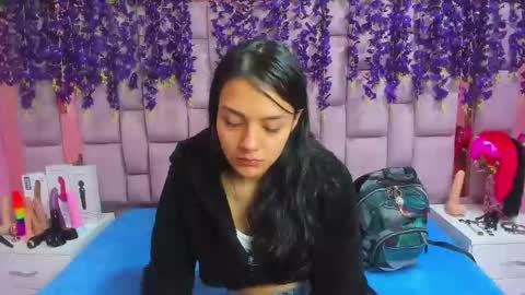 Marly Anal  online show from January 3, 1:03 pm