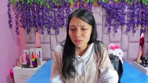 Marly Anal  online show from February 1, 1:20 pm