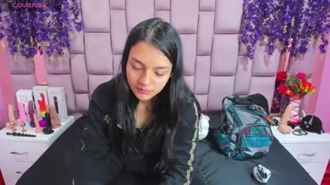 Marly Anal  online show from March 10, 1:32 pm