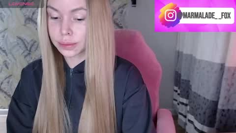 Snapshot of marmalade_fox chatting on May 3, 1:33 am Marmalade Fox online show from May 3, 1:33 am