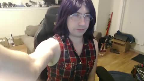 Marnie online show from February 9, 5:19 am