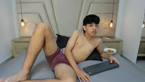 maroxcute online show from October 30, 11:44 am