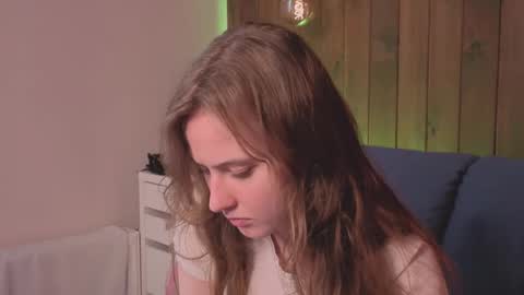 Andriella online show from April 18, 11:58 am