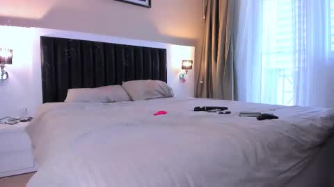 -- Mari -- online show from February 23, 8:44 am