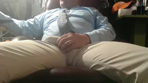 Snapshot of marrieddad19751975 chatting on November 6, 11:04 pm only fans marrieddad19751975 online show from November 6, 11:04 pm